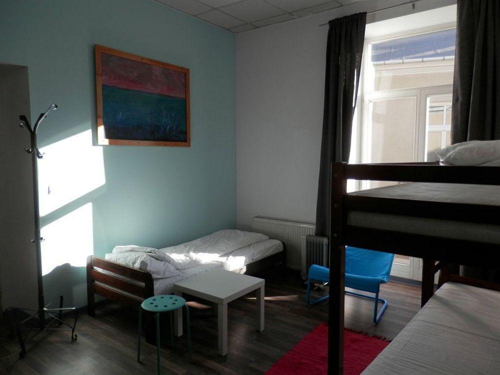 Hostel Krolewska Люблин Экстерьер фото